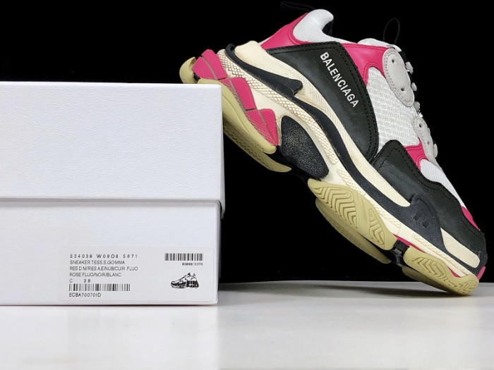 BLCG Triple S Neon Pink 2019  524039 W09O6 5671
