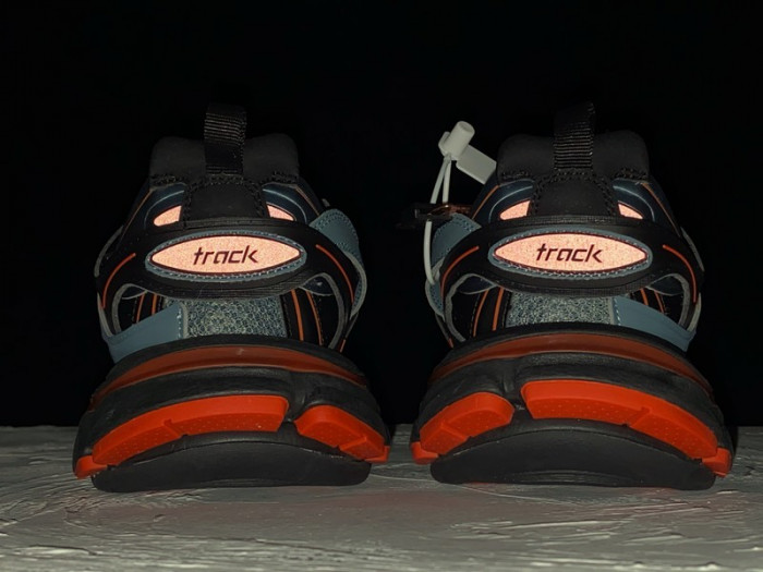 BLCG Track  542436 W2LA1 4229