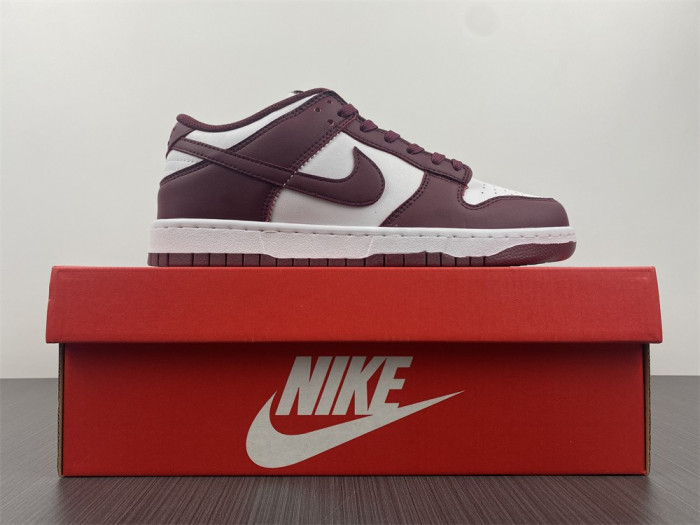 Nike Dunk Low “Team Red/Bordeaux”  DD1503-108