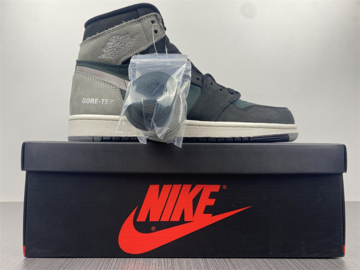 Jordan 1 Retro High Element Gore-Tex Black Particle Grey  DB2889-001