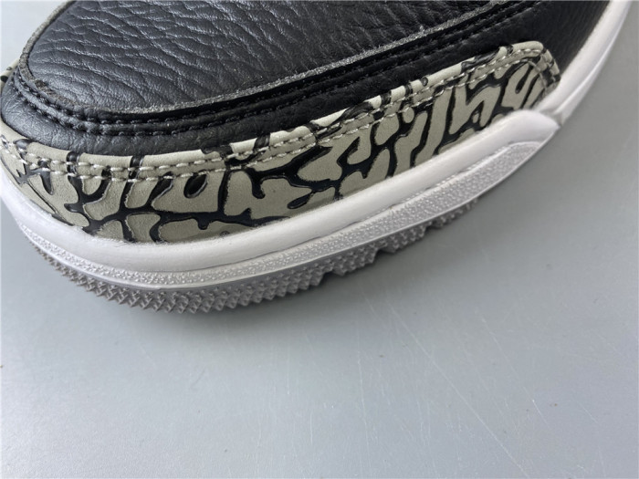 Air Jordan 3 Retro Black Court Purple CT8532-050