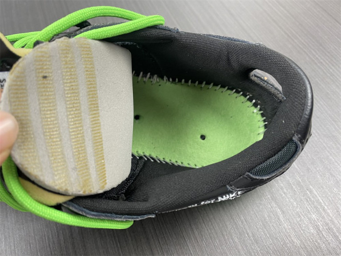 Off-White x Nike Blazer Low "Black / Green"  DH7863-001