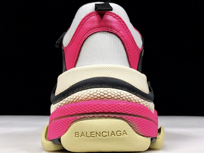 BLCG Triple S Neon Pink 2019  524039 W09O6 5671