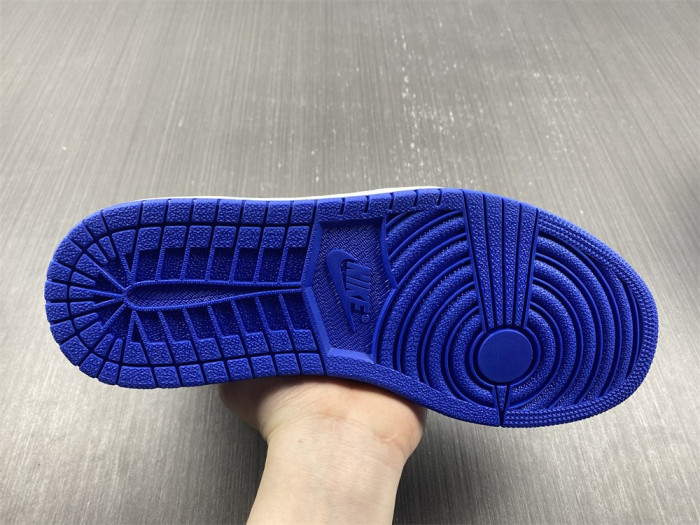 Air Jordan 1 Retro Royal  555088-007