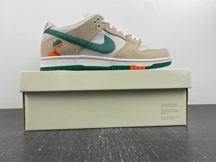 Jarritos x Nike SB Dunk Low  FD0860-001