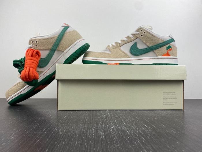 Jarritos x Nike SB Dunk Low  FD0860-001