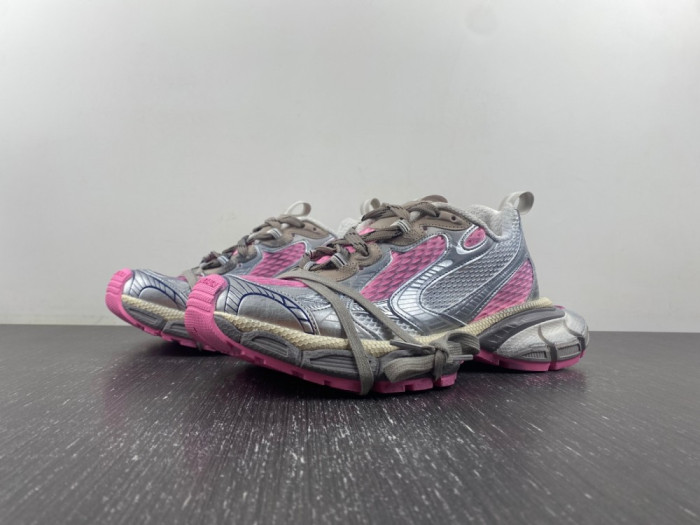 Ba*len*cia*ga phantom sneaker  744734 w3xl5 9050