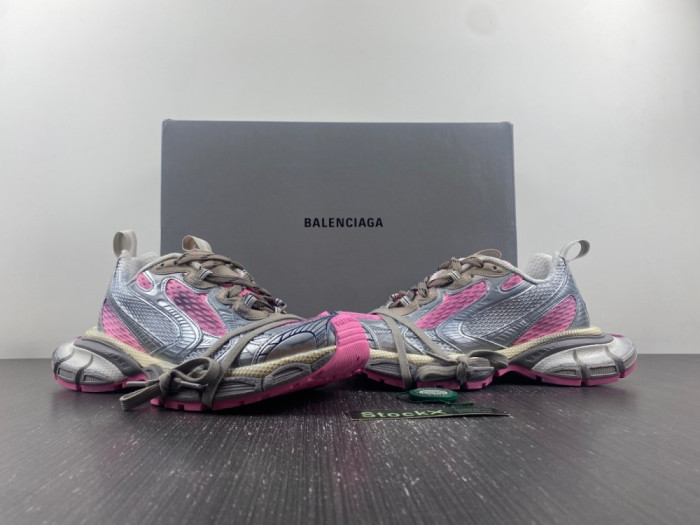 Ba*len*cia*ga phantom sneaker  744734 w3xl5 9050