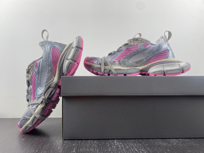 Ba*len*cia*ga phantom sneaker  744734 w3xl5 9050