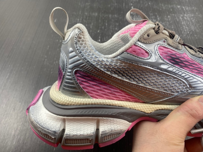 Ba*len*cia*ga phantom sneaker  744734 w3xl5 9050