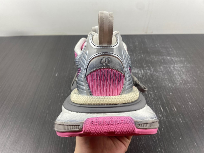 Ba*len*cia*ga phantom sneaker  744734 w3xl5 9050