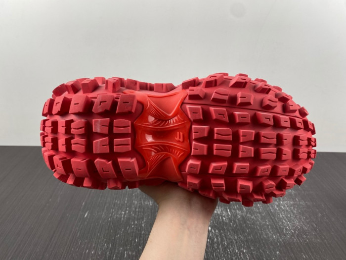 BLCG DEFENDER SNEAKER  685613-W2RAA 6010