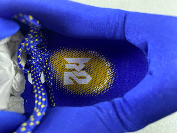 NIKE ZOOM KOBE 6 “DARK KNIGHT”  429659-104