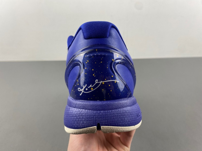 NIKE ZOOM KOBE 6 “DARK KNIGHT”  429659-104