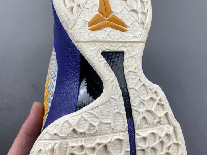 NIKE ZOOM KOBE 6 “DARK KNIGHT”  429659-104