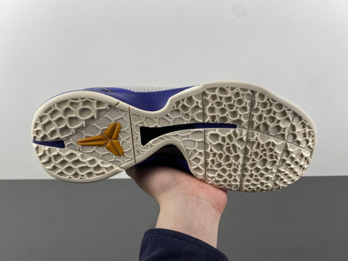 NIKE ZOOM KOBE 6 “DARK KNIGHT”  429659-104