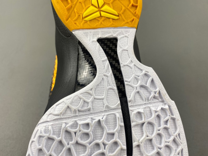 NIKE KOBE 6 PROTRO “LIGHTBULB” BLACK YELLOW  429659-700