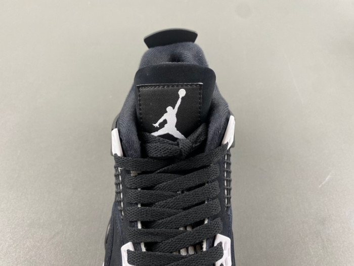 Air Jordan 4 Retro White Thunder  FQ8213-001