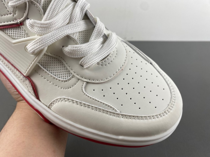 Ch**an louboutin l**is junior spikes