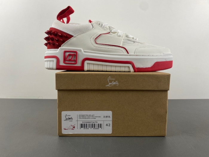 Ch**an louboutin l**is junior spikes