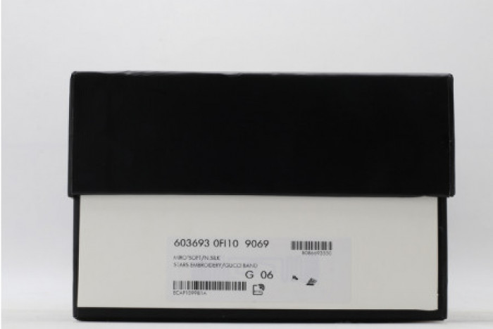 G*u*i ace embroidered low-top sneaker 603693 0fi10 9069