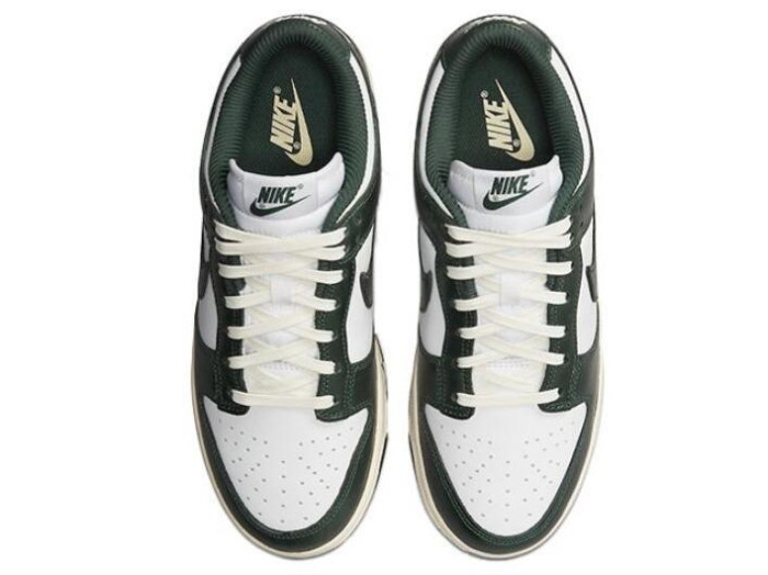 NIKE DUNK LOW VINTAGE GREEN  DQ8580-100