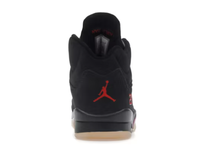 Jordan 5 Retro Gore-Tex Off Noir   DR0092-001