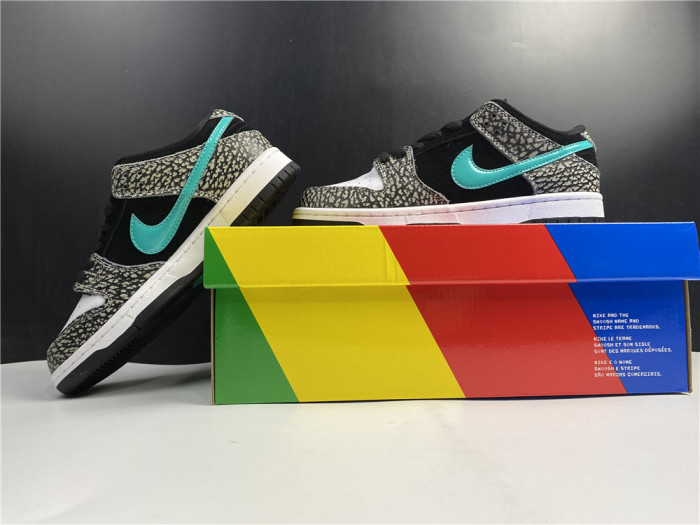 Nike SB Dunk Low atmos Elephant  BQ6817-009