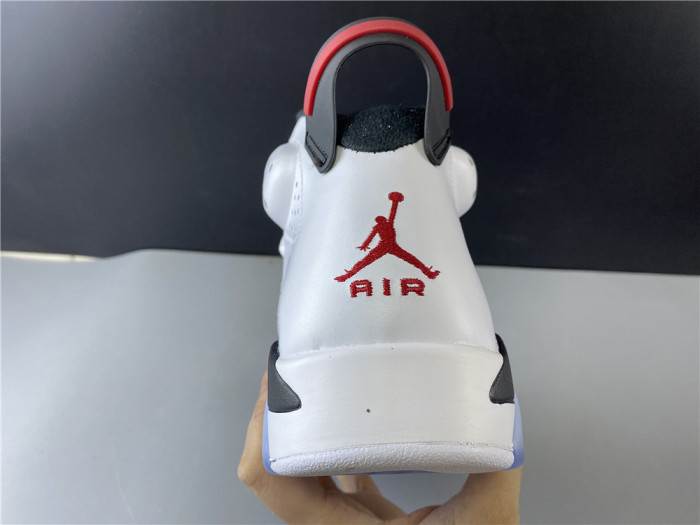 AIR JORDAN 6 RETRO 