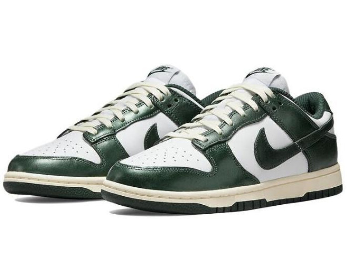 NIKE DUNK LOW VINTAGE GREEN  DQ8580-100