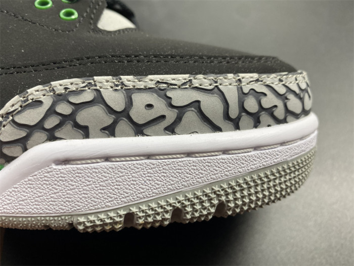 Air Jordan 3 “Pine Green”  CT8532-030