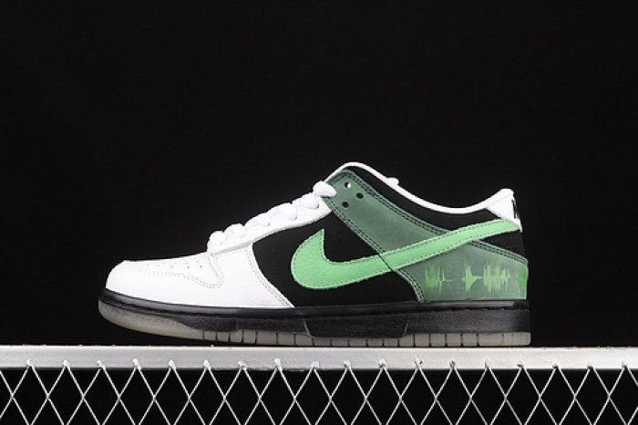 Nike SB Dunk Low C&K  313170-031