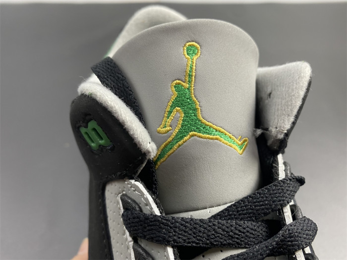 Air Jordan 3 “Pine Green”  CT8532-030