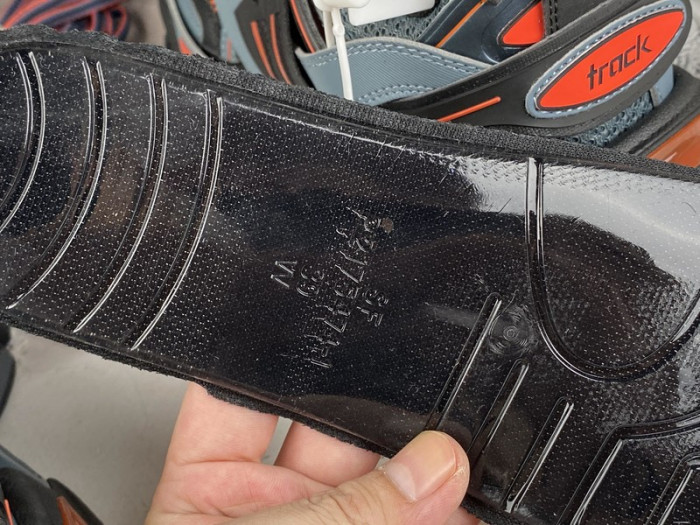 BLCG Track  542436 W2LA1 4229