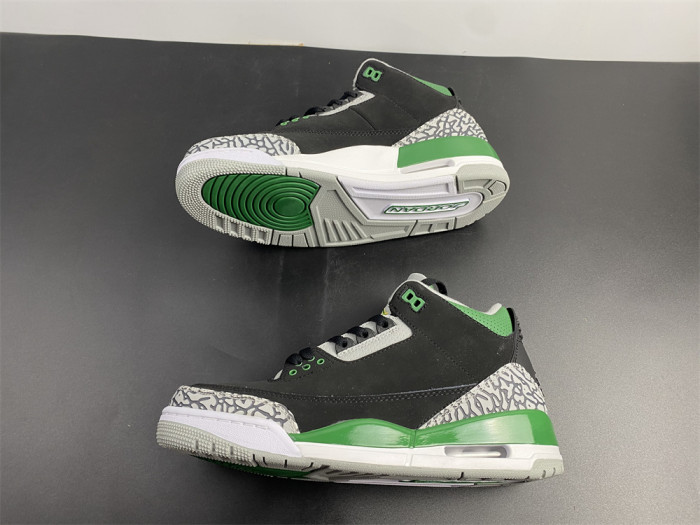 Air Jordan 3 “Pine Green”  CT8532-030
