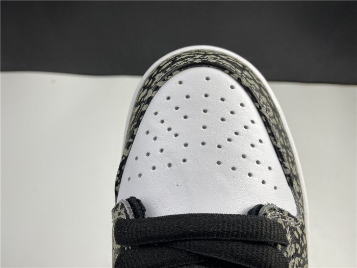 Nike SB Dunk Low atmos Elephant  BQ6817-009