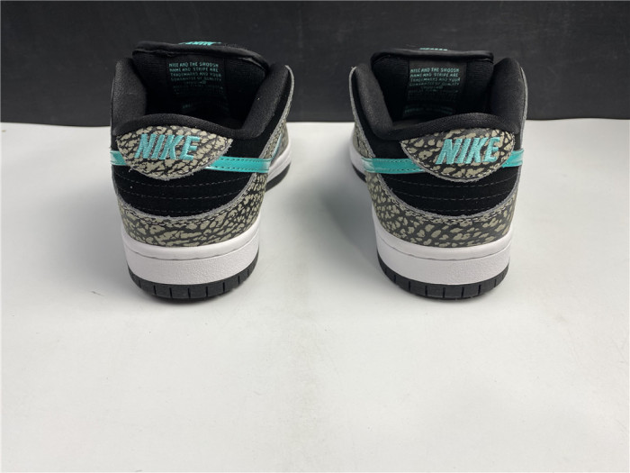 Nike SB Dunk Low atmos Elephant  BQ6817-009