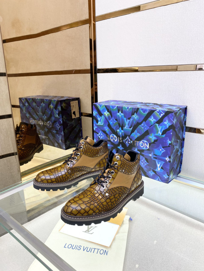 LOUS VUITON  BOOTS