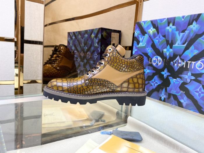LOUS VUITON  BOOTS