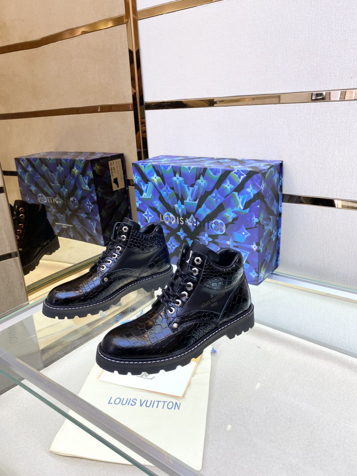 LOUS VUITON  BOOTS