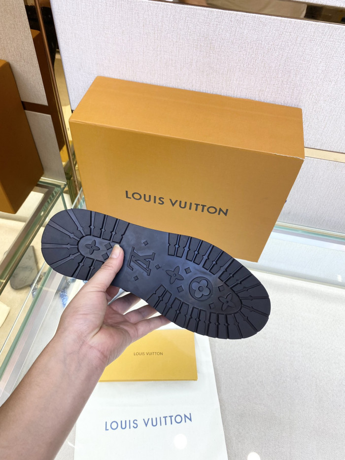 LOUS VUITON  BOOTS