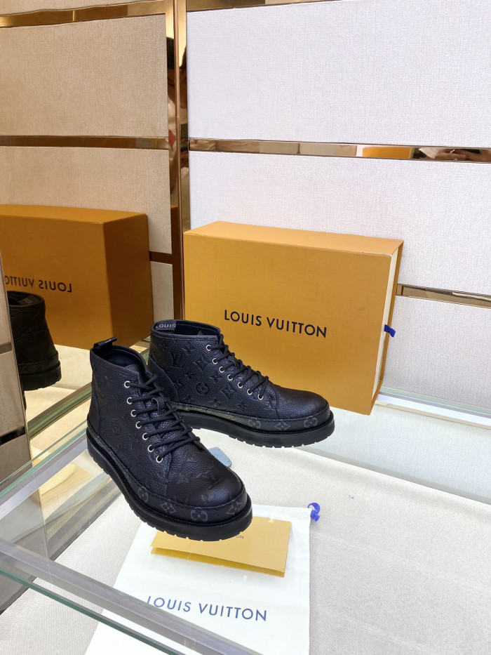 LOUS VUITON  BOOTS