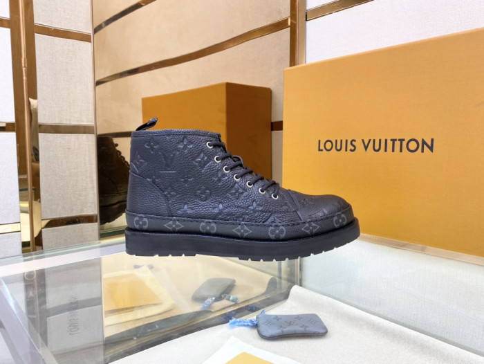 LOUS VUITON  BOOTS