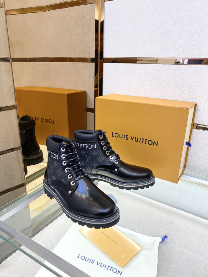 LOUS VUITON  BOOTS