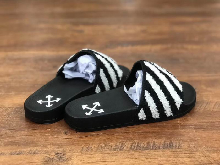 OFF-WHITE  SLIPPERS