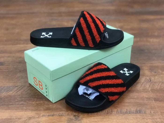 OFF-WHITE  SLIPPERS